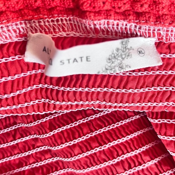 Coral Halter Dress - Picture 3 of 3